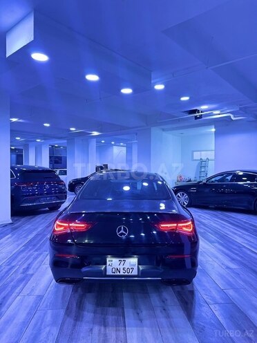 Mercedes CLA 220-9
