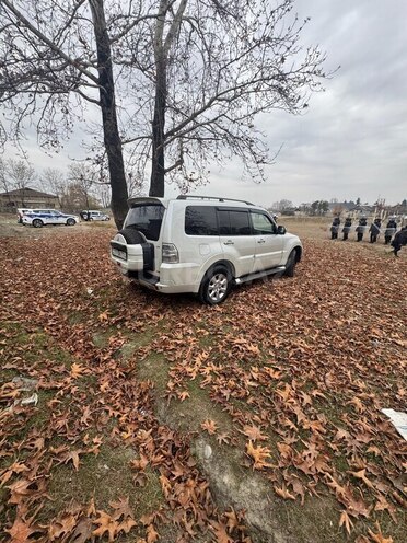 Mitsubishi Pajero 2012, 280,000 km - 3.5 л - Bakı