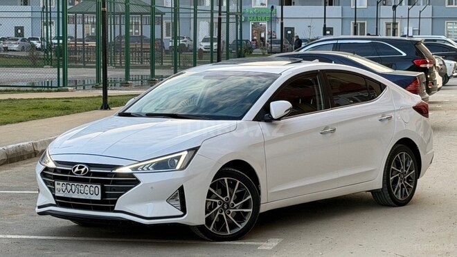 Hyundai Elantra 2020, 200,000 km - 2.0 л - Bakı
