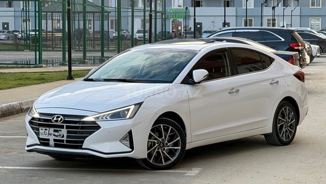 Hyundai Elantra 2020, 200,000 km - 2.0 л - Bakı