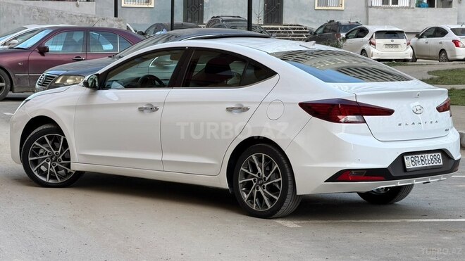 Hyundai Elantra 2020, 200,000 km - 2.0 л - Bakı