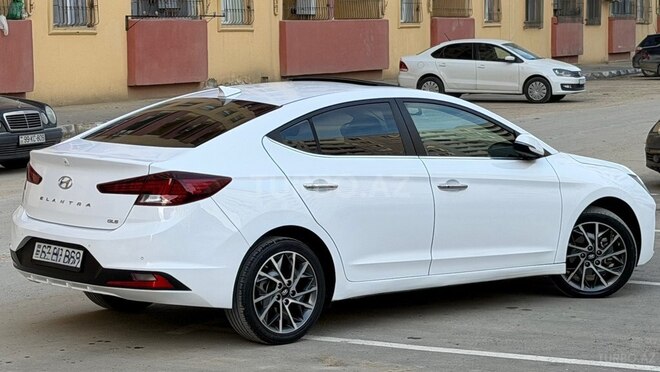 Hyundai Elantra 2020, 200,000 km - 2.0 л - Bakı