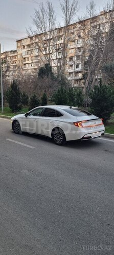 Hyundai Sonata-3