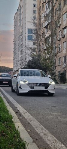 Hyundai Sonata-13