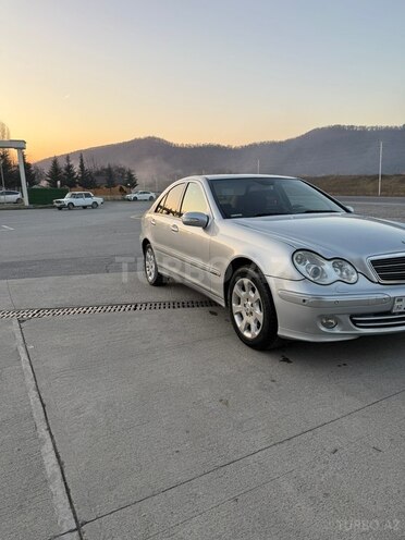 Mercedes C 200 2007, 430,000 km - 2.2 l - Qəbələ
