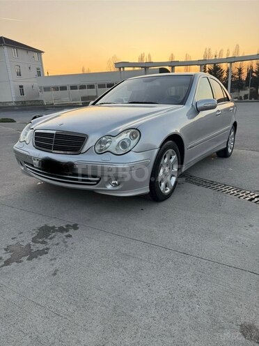 Mercedes C 200 2007, 430,000 km - 2.2 l - Qəbələ