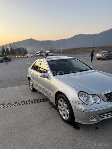Mercedes C 200 2007, 430,000 km - 2.2 l - Qəbələ