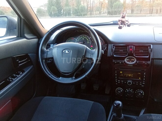 LADA (VAZ) Priora-10