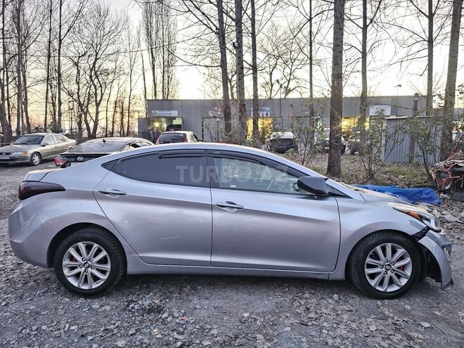 Hyundai Elantra 2015, 134,435 km - 1.8 l - Qəbələ