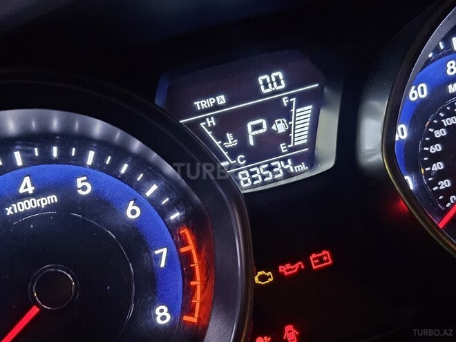 Hyundai Elantra 2015, 134,435 km - 1.8 l - Qəbələ