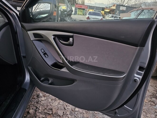 Hyundai Elantra 2015, 134,435 km - 1.8 l - Qəbələ
