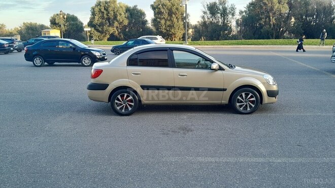 Kia Rio 2008, 299,000 km - 1.4 l - Bakı