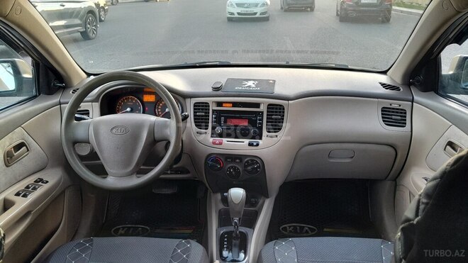 Kia Rio 2008, 299,000 km - 1.4 l - Bakı