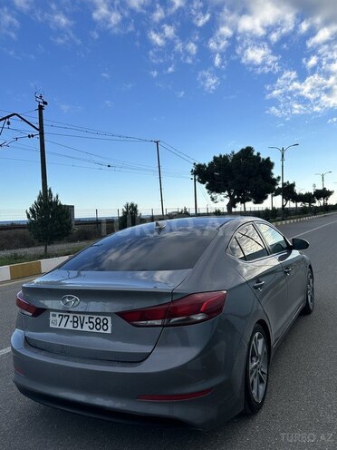 Hyundai Elantra 2018, 73,200 km - 2.0 л - Bakı