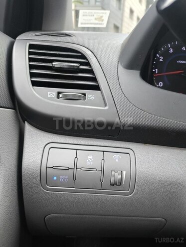 Hyundai Accent 2017, 226,760 km - 1.6 l - Bakı