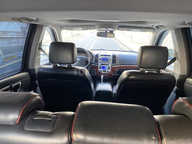 Hyundai Santa Fe-8