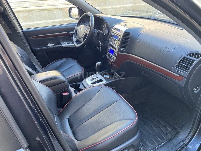 Hyundai Santa Fe-6