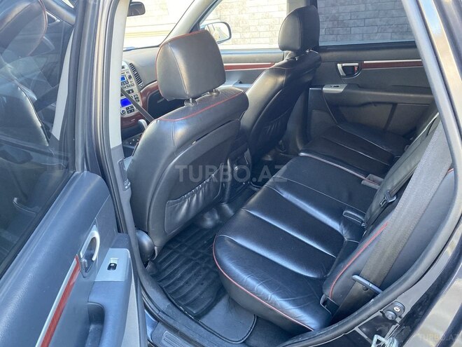 Hyundai Santa Fe-11