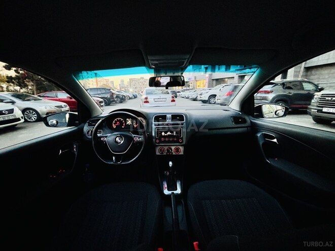 Volkswagen Polo 2019, 245,000 km - 1.6 l - Bakı