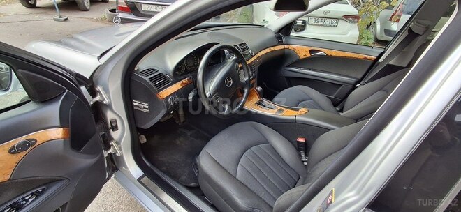 Mercedes E 220 2007, 416,000 km - 2.2 l - Bakı