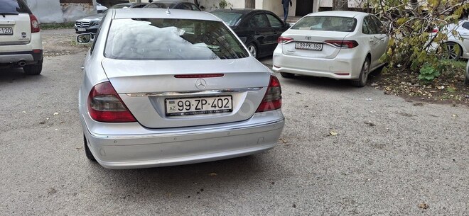 Mercedes E 220 2007, 416,000 km - 2.2 l - Bakı