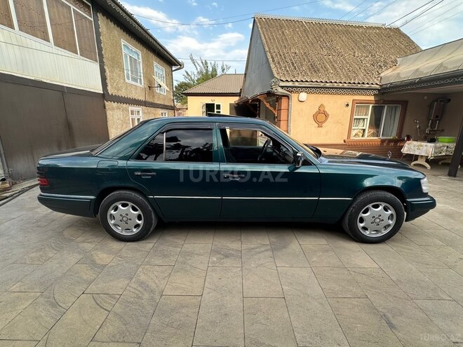 Mercedes E 200 1994, 371,000 km - 2.0 l - Masallı