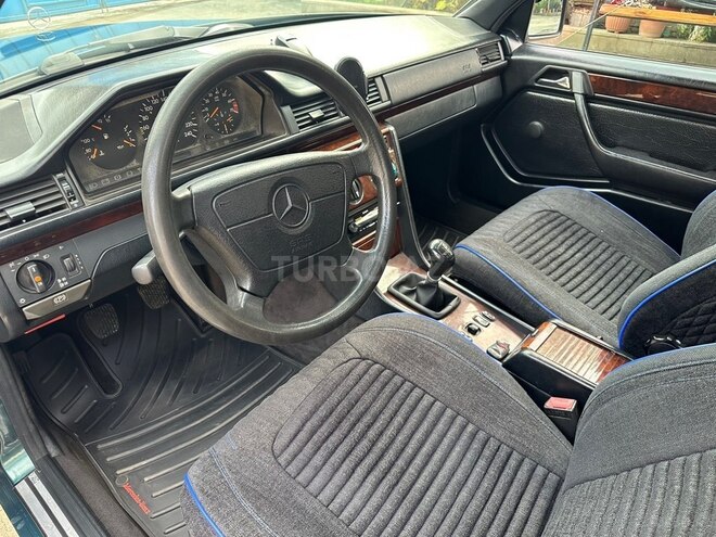 Mercedes E 200 1994, 371,000 km - 2.0 l - Masallı