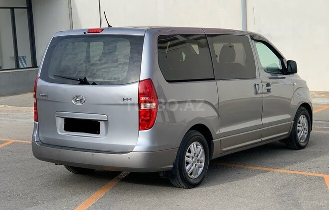 Hyundai H-1 2018, 242,777 km - 2.5 l - Bakı