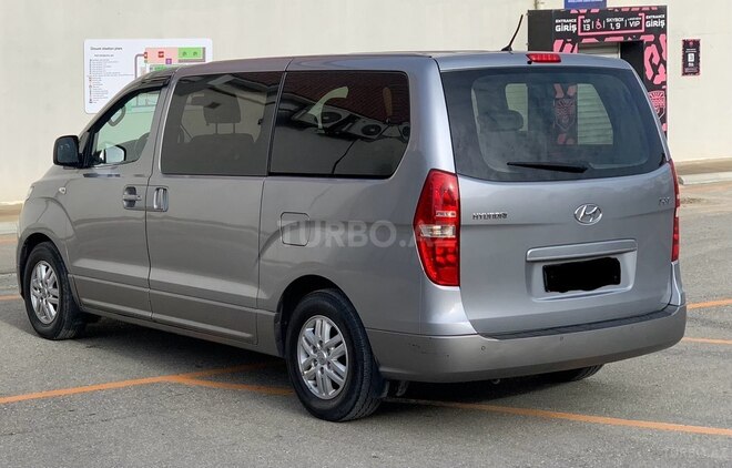 Hyundai H-1 2018, 242,777 km - 2.5 l - Bakı
