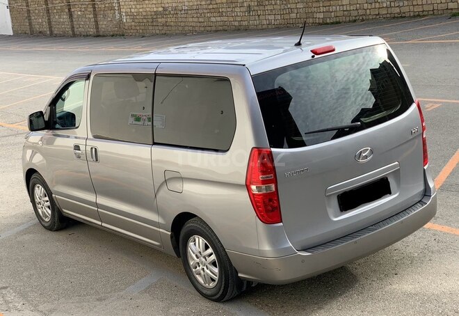 Hyundai H-1 2018, 242,777 km - 2.5 l - Bakı