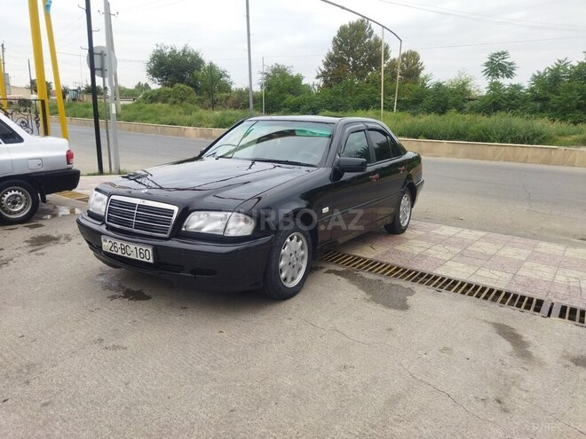 Mercedes C 220 1999, 330,000 km - 2.2 л - Bakı
