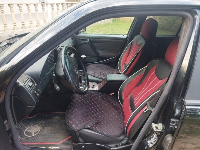 Mercedes C 220 1999, 330,000 km - 2.2 л - Bakı