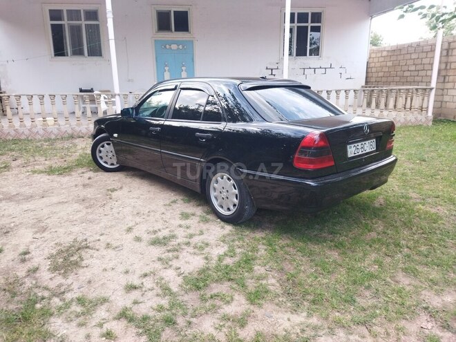 Mercedes C 220 1999, 330,000 km - 2.2 л - Bakı