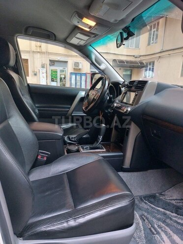 Toyota Land Cruiser Prado 2010, 145,000 km - 2.7 l - Bakı