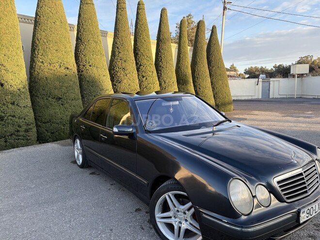 Mercedes E 240 2000, 330,000 km - 2.4 l - Bakı