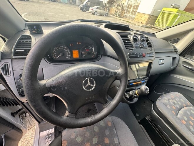 Mercedes  2010, 249,000 km - 2.1 l - Bakı