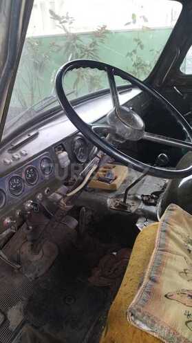 UAZ 3303-8