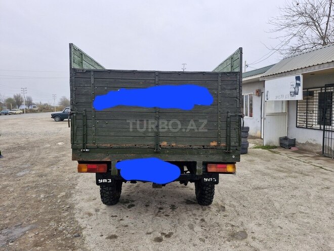UAZ 3303-4