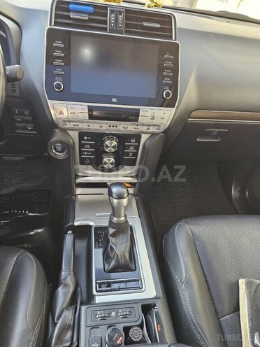 Toyota Land Cruiser Prado 2022, 132,000 km - 2.8 л - Bakı