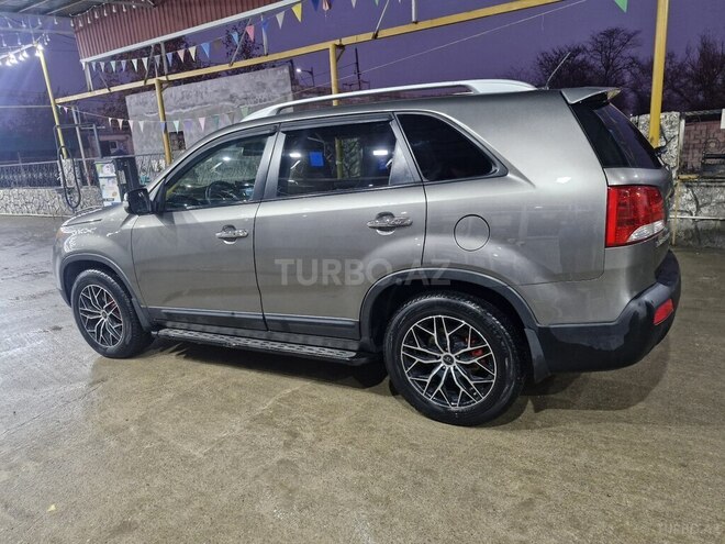 Kia Sorento 2012, 226,000 km - 2.0 l - Ağcabədi