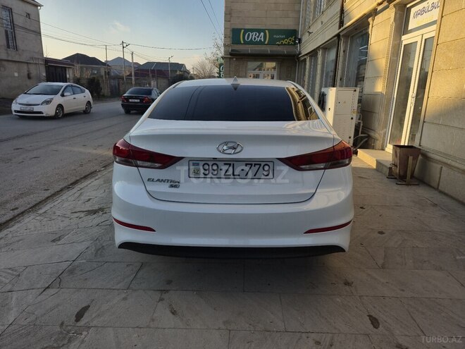 Hyundai Elantra 2017, 225,308 km - 2.0 л - Bakı