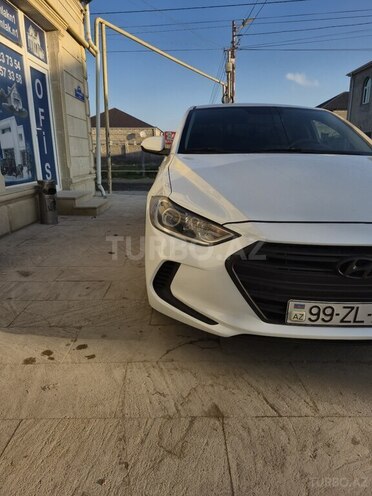 Hyundai Elantra 2017, 225,308 km - 2.0 л - Bakı