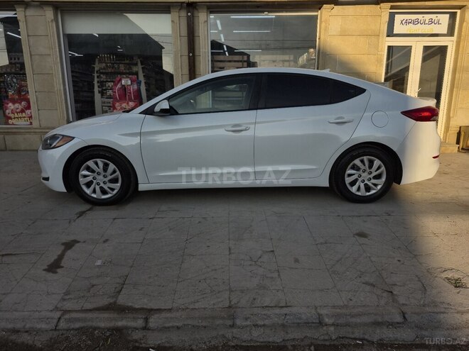 Hyundai Elantra 2017, 225,308 km - 2.0 л - Bakı