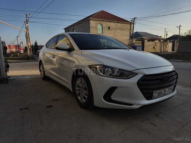 Hyundai Elantra 2017, 225,308 km - 2.0 л - Bakı