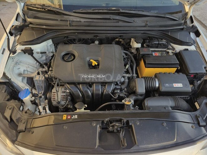 Hyundai Elantra 2017, 225,308 km - 2.0 л - Bakı
