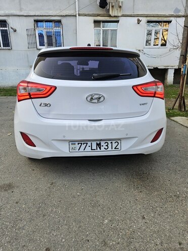 Hyundai i30 2012, 220,408 km - 1.6 l - Bakı