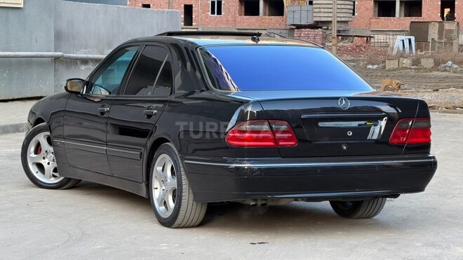 Mercedes E 320 2000, 275,000 km - 3.2 л - Bakı