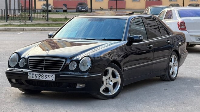 Mercedes E 320 2000, 275,000 km - 3.2 л - Bakı