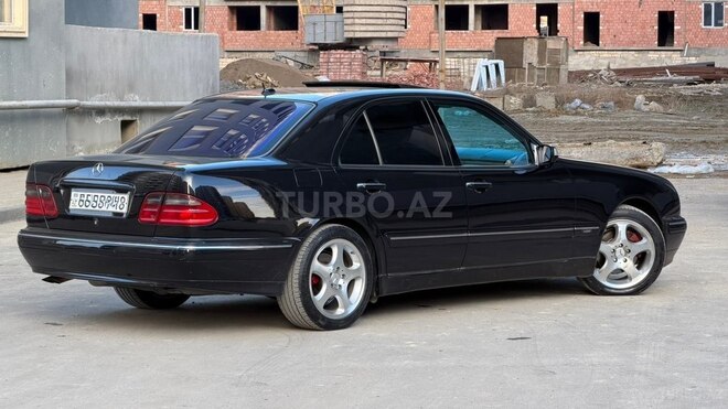 Mercedes E 320 2000, 275,000 km - 3.2 л - Bakı