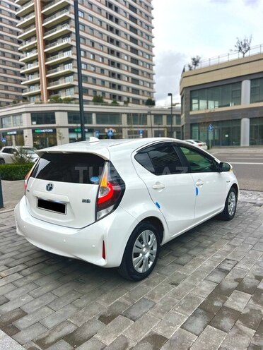 Toyota Aqua 2020, 88,200 km - 1.5 л - Bakı